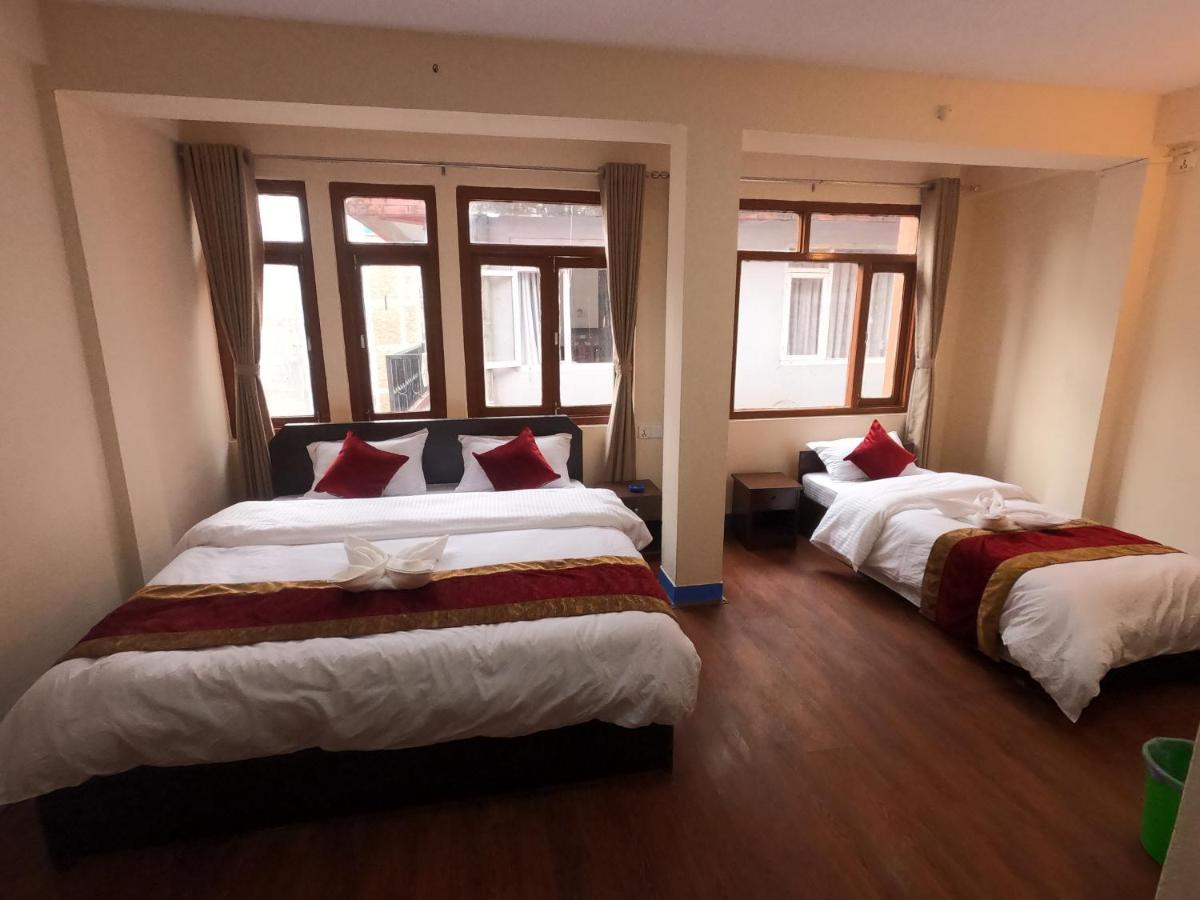 Hotel Silver Jubilee Kathmandu Luaran gambar