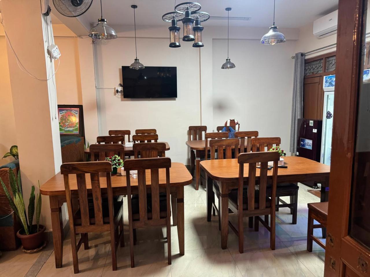 Hotel Silver Jubilee Kathmandu Luaran gambar